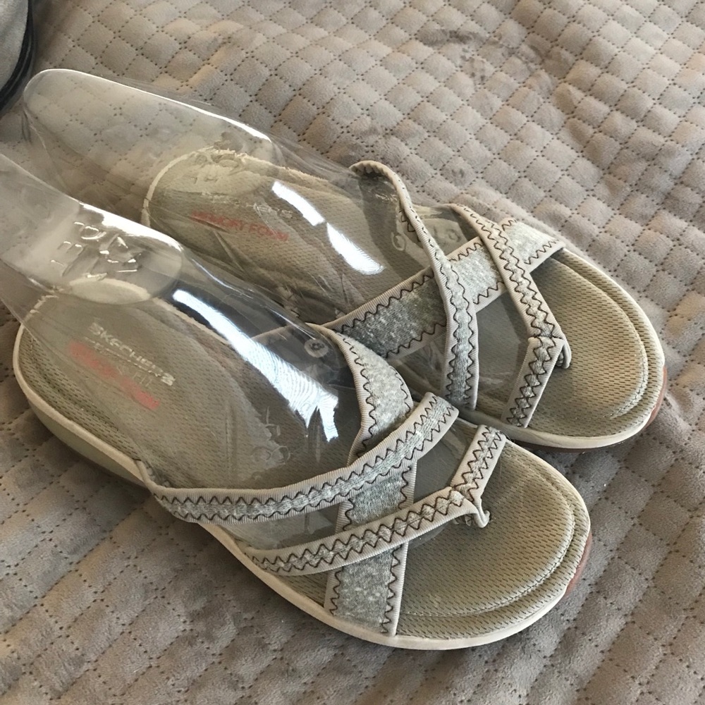 Skechers Relaxed Fit sandals size 8